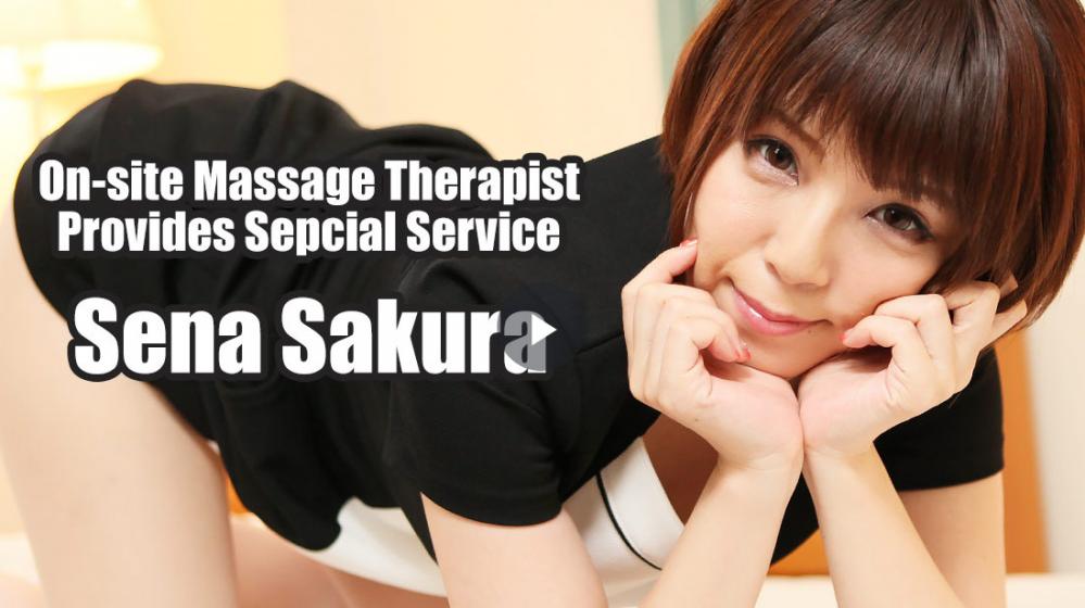 On-site Massage Therapist Provides Sepcial Service (2018)