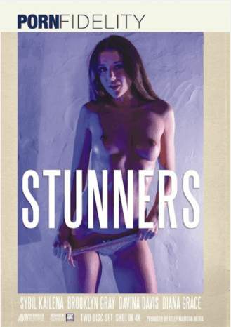 Красотки / Stunners (2021)